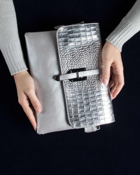 کیف دوشی چرم مصنوعی زنانه - نقره ای - محیطی