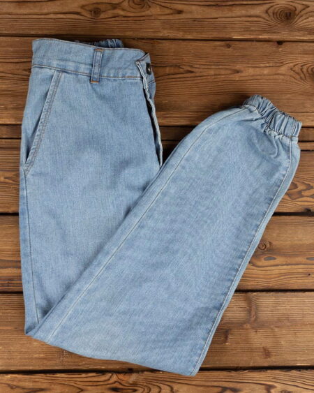 شلوار جین گت دار دخترانه- آبی روشن- روبرو محیطی